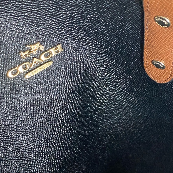 Coach Wild Heart Reversible City Tote Leopard Ocelot - Picture 12 of 13